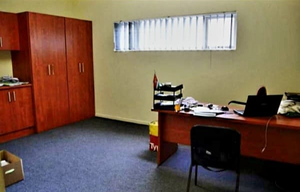  Bedroom Property for Sale in Southernwood Eastern Cape